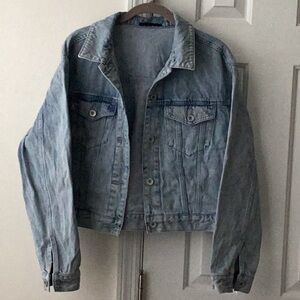UNIQLO woman’s jean jacket 100% cotton S
